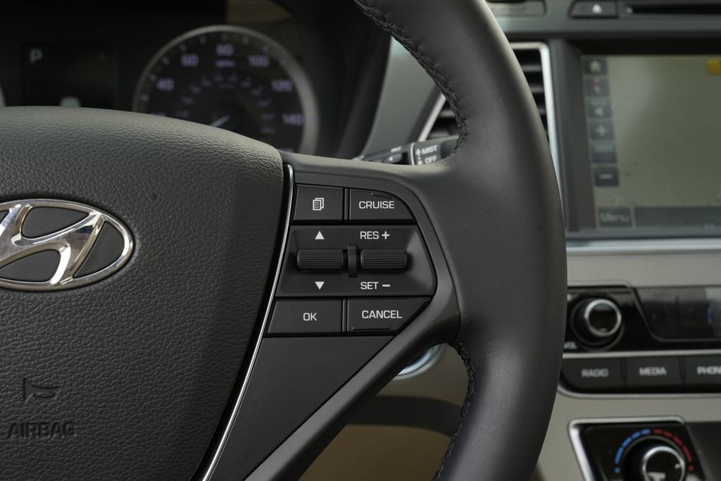 Used 2017 Hyundai Sonata Limited w/ Tech Package 03 image 47