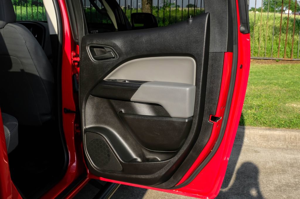 Used 2018 GMC Canyon 2WD Crew Cab w/ Convenience Package image 44