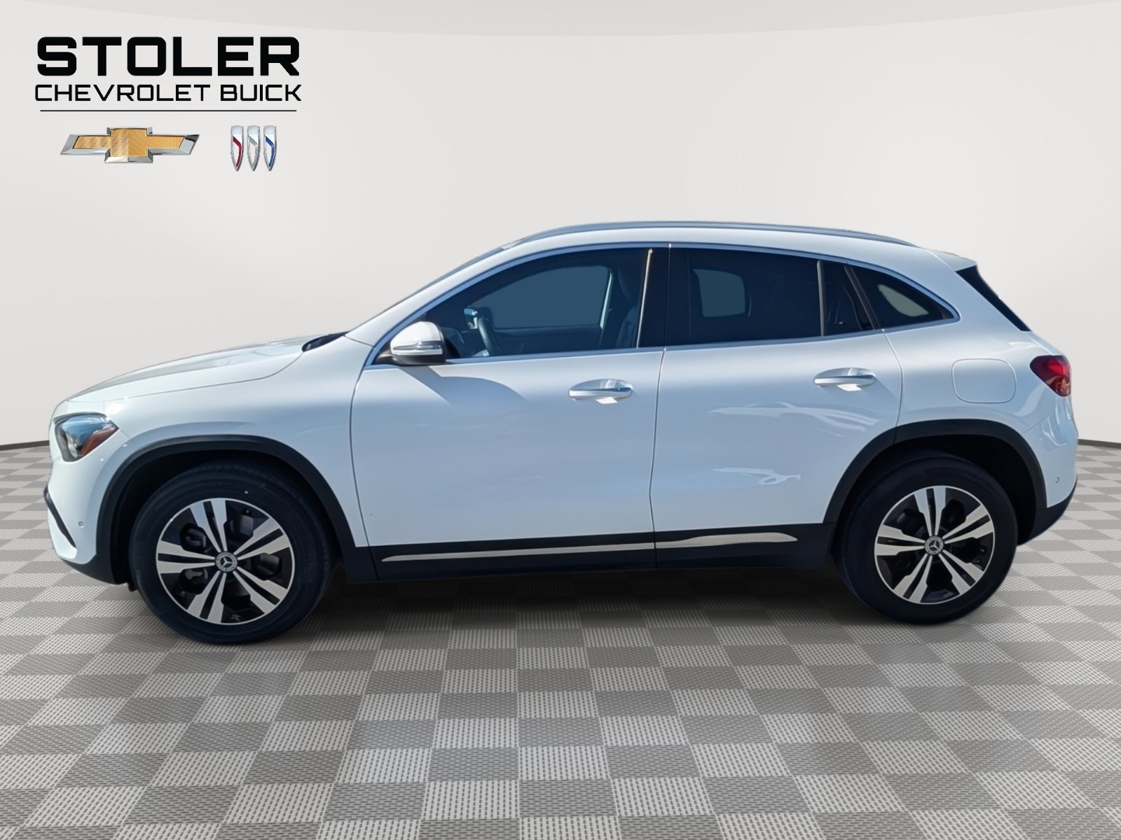 Used 2025 Mercedes-Benz GLA 250 image 2