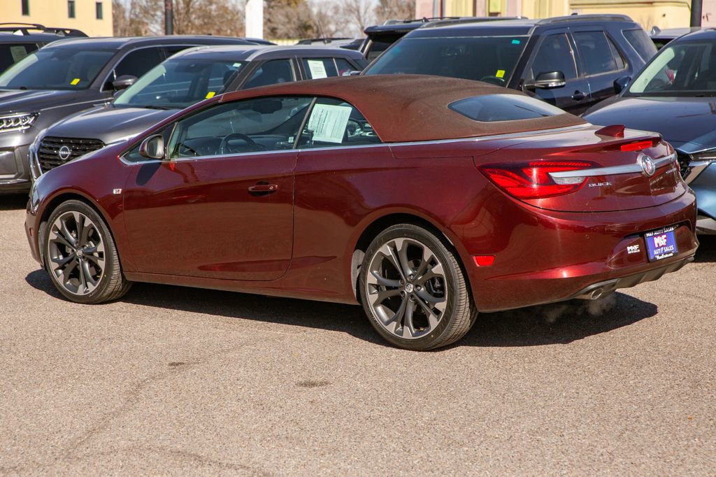 Used 2018 Buick Cascada Premium image 7