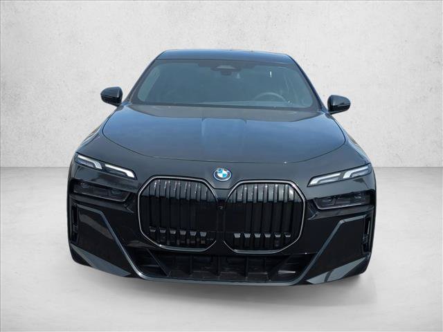 New 2026 BMW i7 xDrive60 w/ M Sport Package RWD image 6