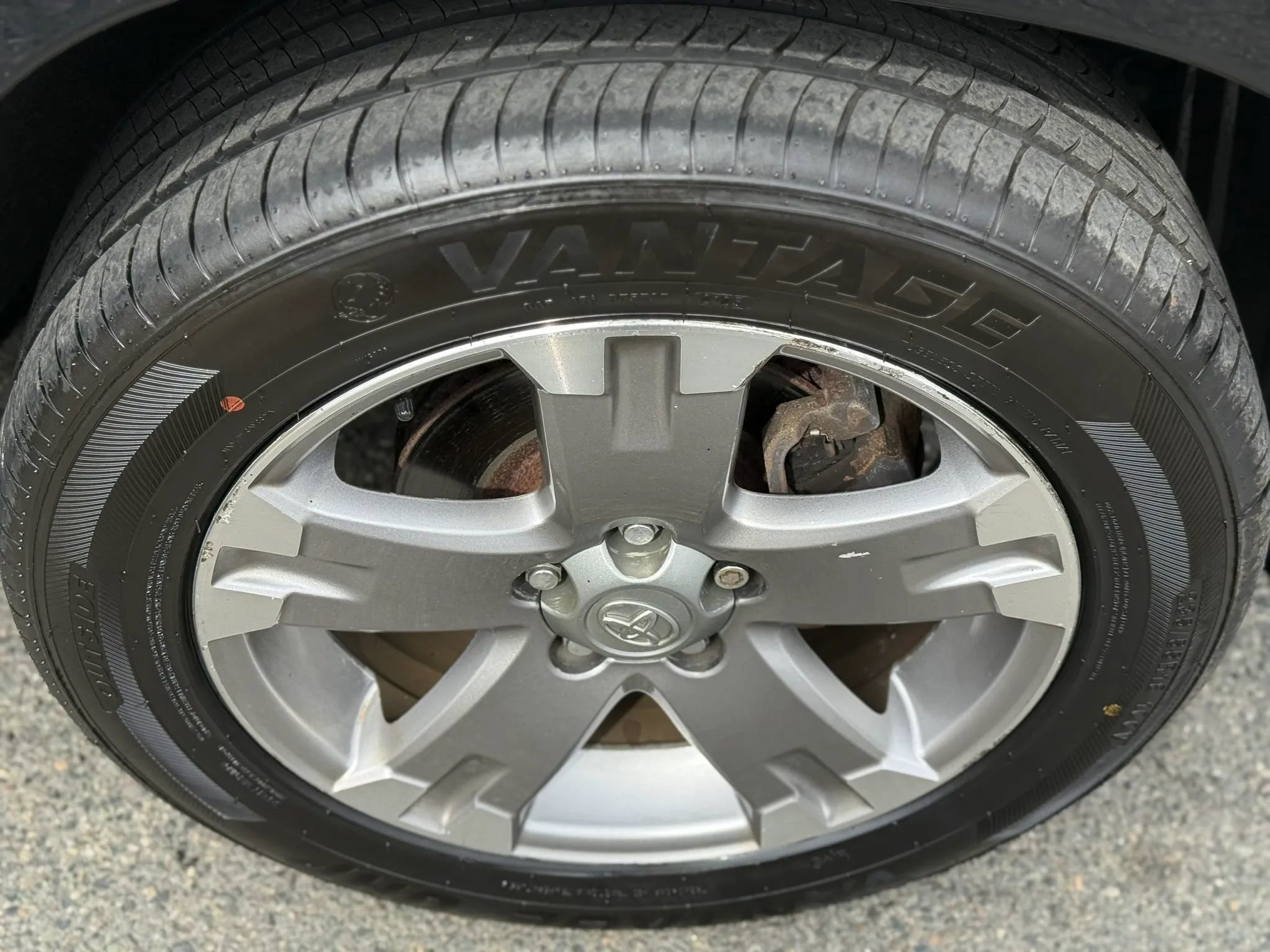 Used 2011 Toyota RAV4 Sport w/ Sport Appearance Pkg image 32