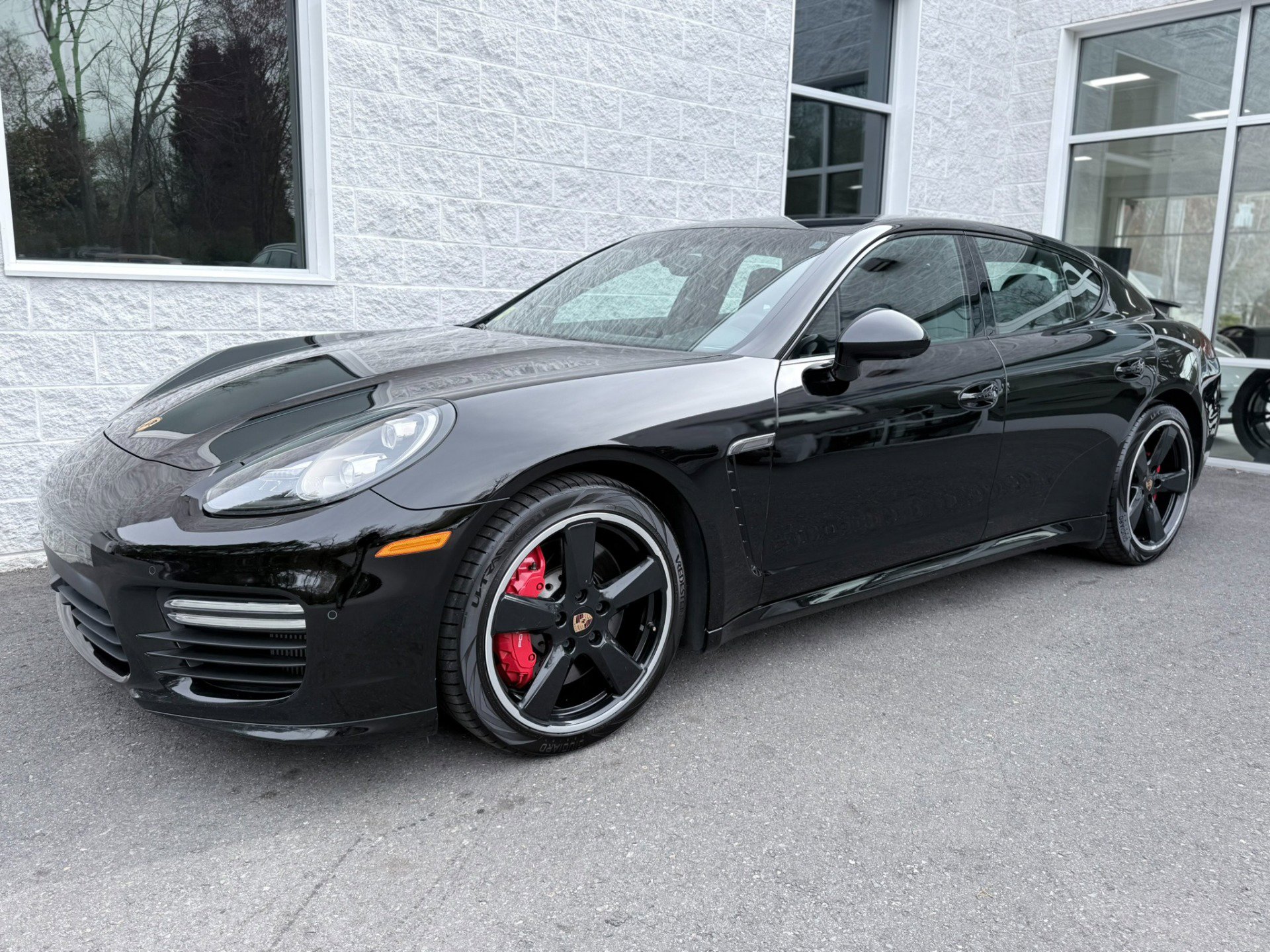 Used 2014 Porsche Panamera AWD/4WD image 3