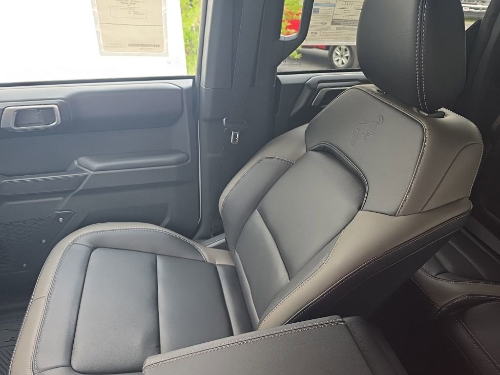 New 2026 Ford Bronco Outer Banks w/ Sasquatch Package AWD/4WD image 28
