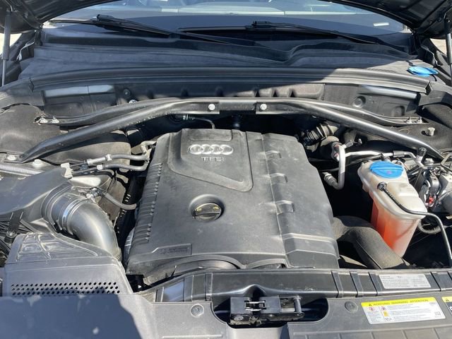 Used 2017 Audi Q5 2.0T Premium Plus w/ Technology Package image 32