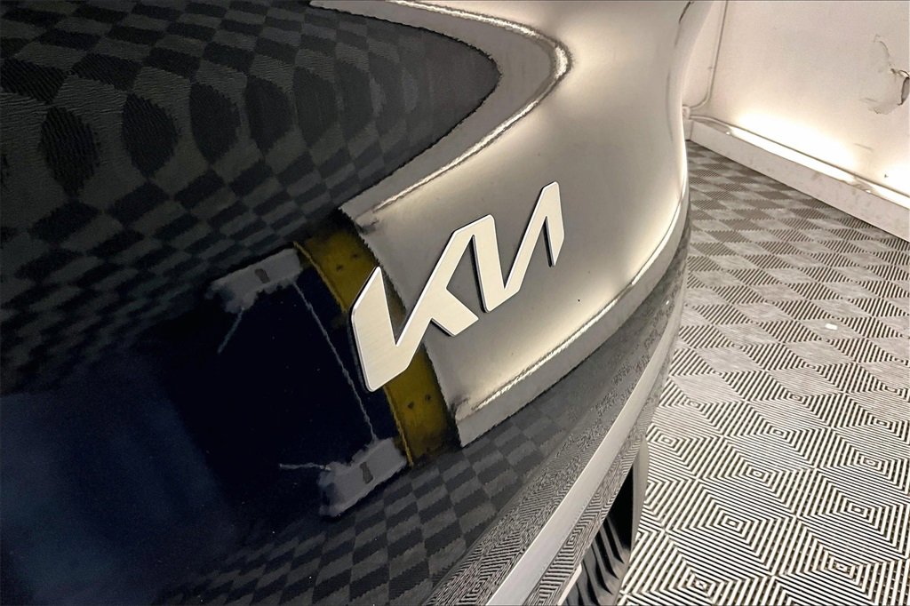 Used 2024 Kia EV6 Light image 7
