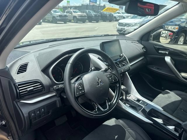Used 2025 Mitsubishi Eclipse Cross SE AWD/4WD image 11