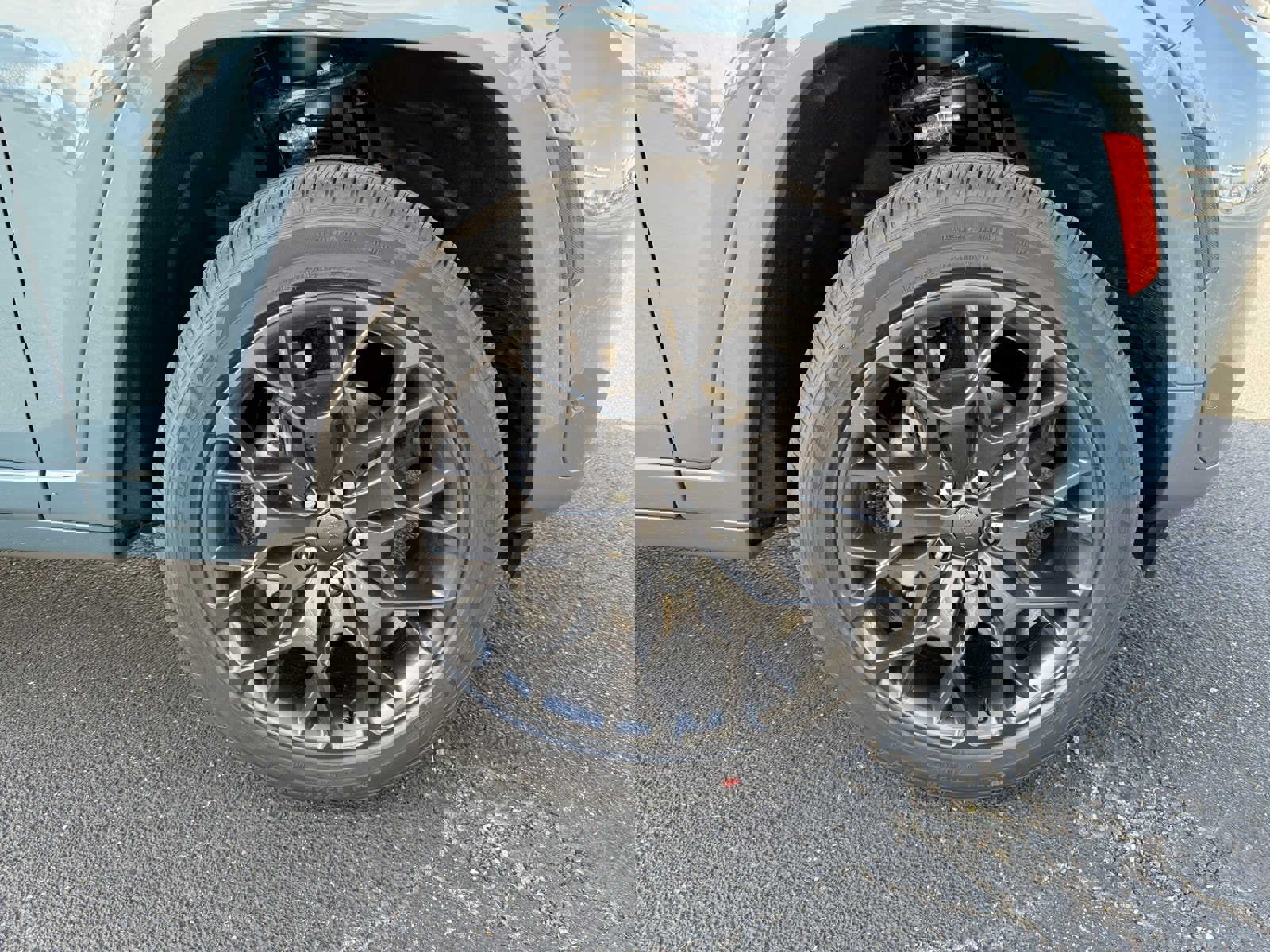 New 2026 Jeep Grand Cherokee Summit image 4