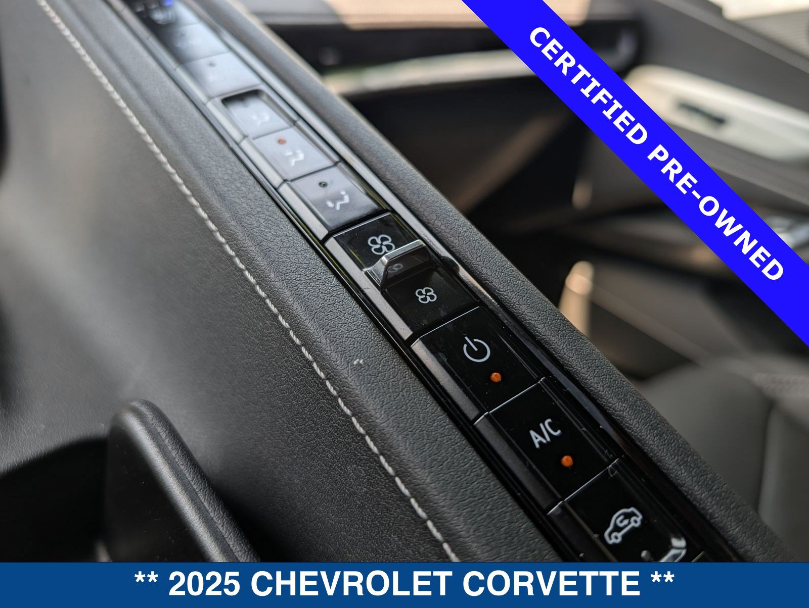 Used 2025 Chevrolet Corvette Stingray Preferred Cpe w/ Z51 Performance Package RWD image 33