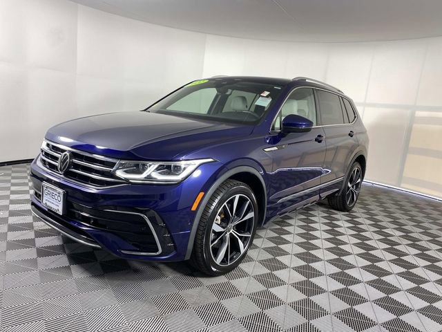 Used 2022 Volkswagen Tiguan SEL R-Line image 4