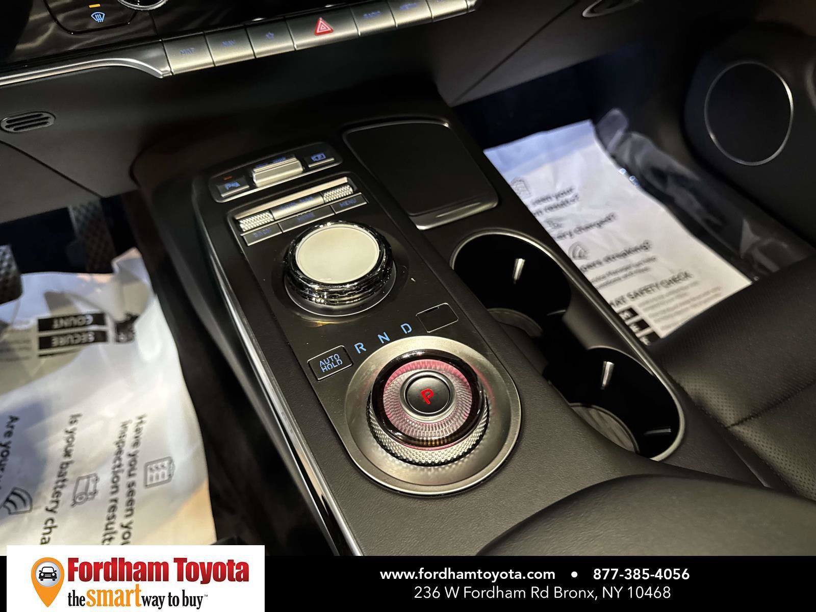Used 2025 Genesis GV70 2.5T AWD/4WD image 31