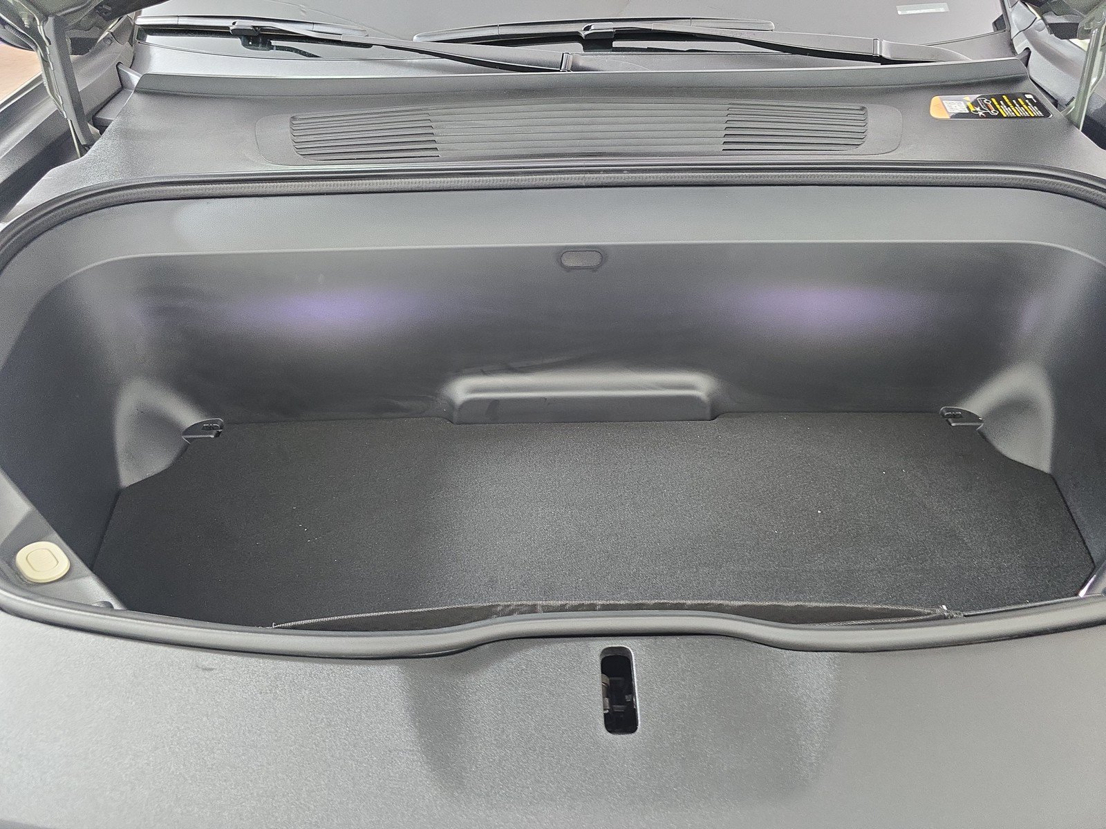 Used 2023 Rivian R1S Launch Edition AWD/4WD image 14