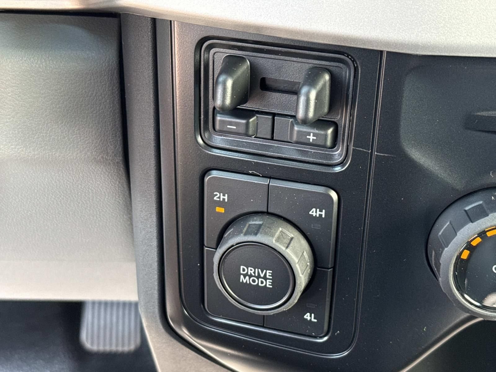 New 2026 Ford F250 XL AWD/4WD image 17