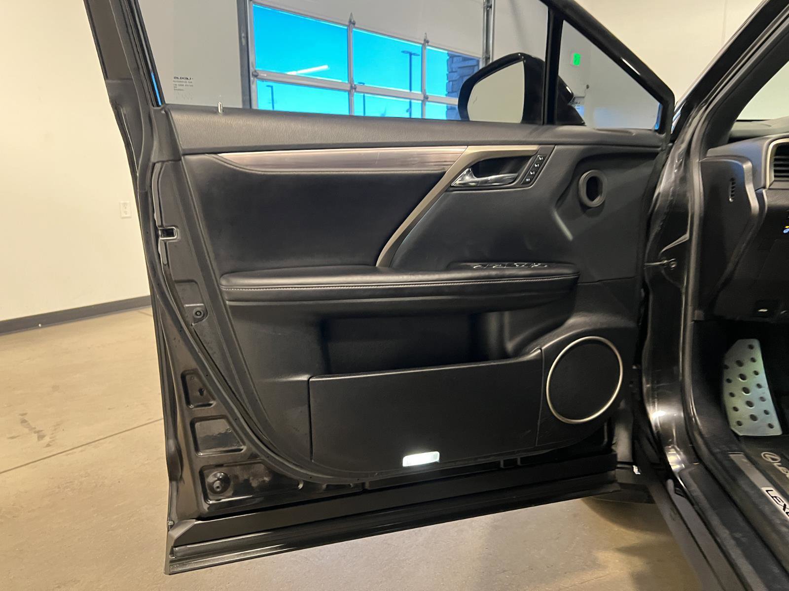 Used 2020 Lexus RX 350 F Sport w/ Accessory Package image 28