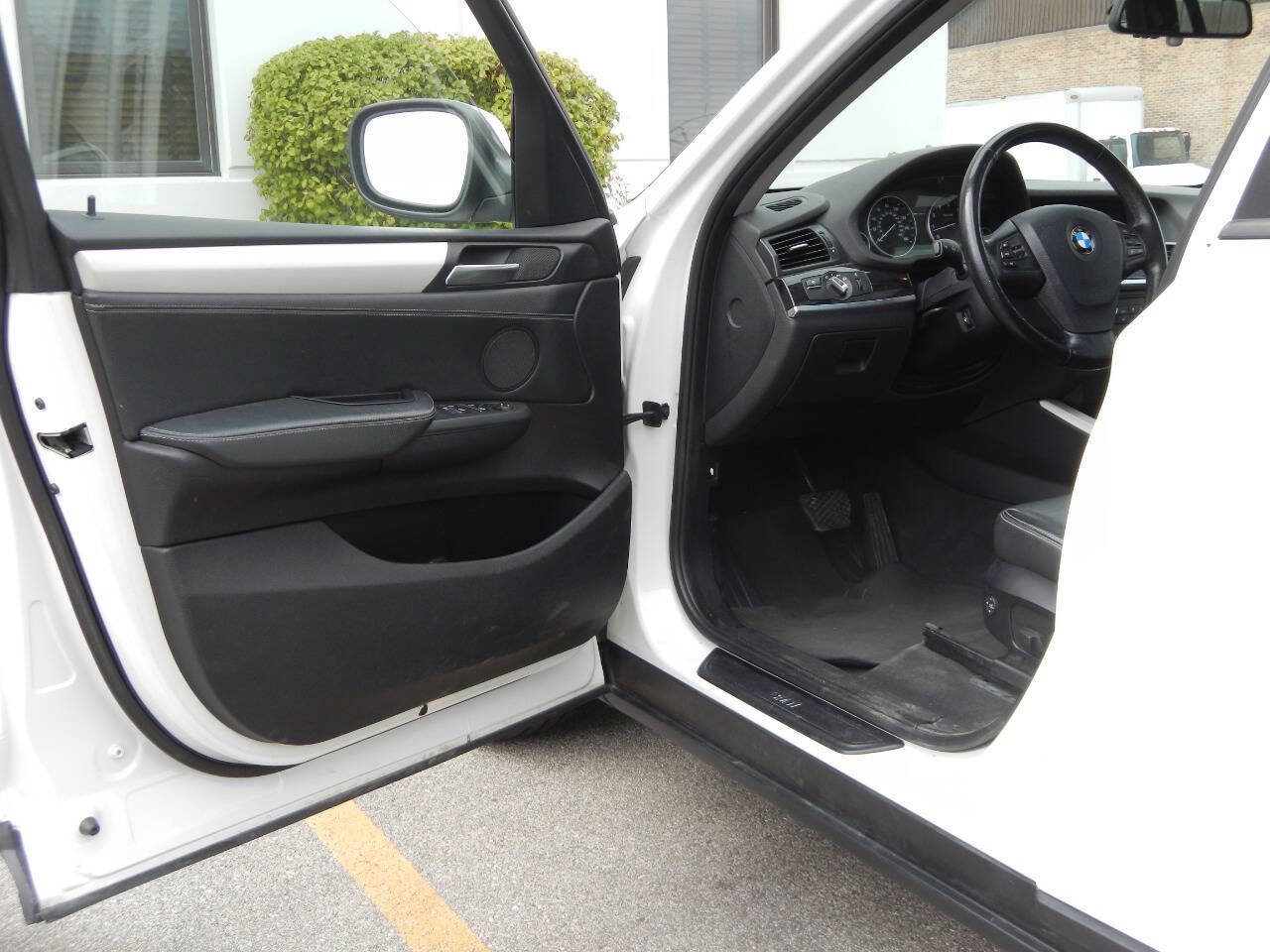 Used 2014 BMW X3 xDrive28i AWD/4WD image 25