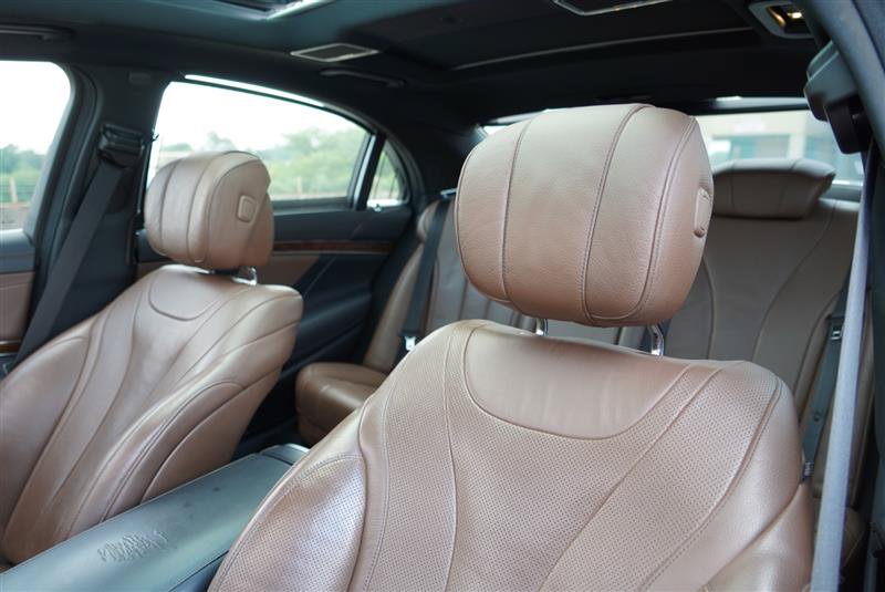 Used 2015 Mercedes-Benz S 550 4MATIC Sedan image 42
