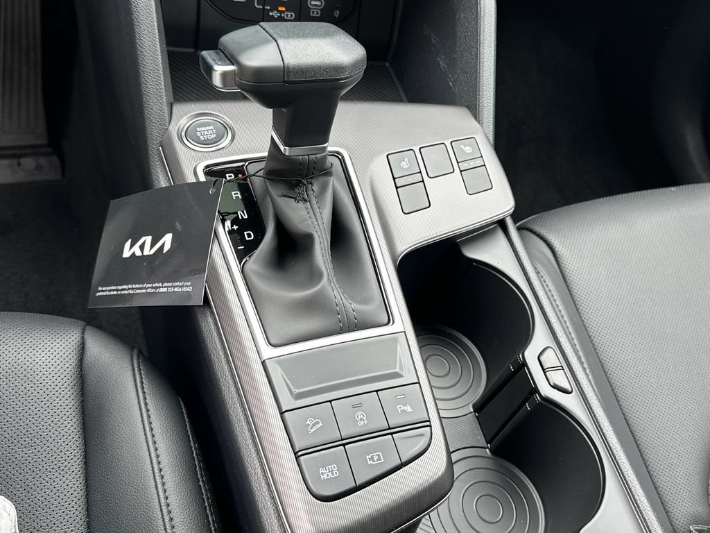 New 2026 Kia Sportage EX FWD image 30
