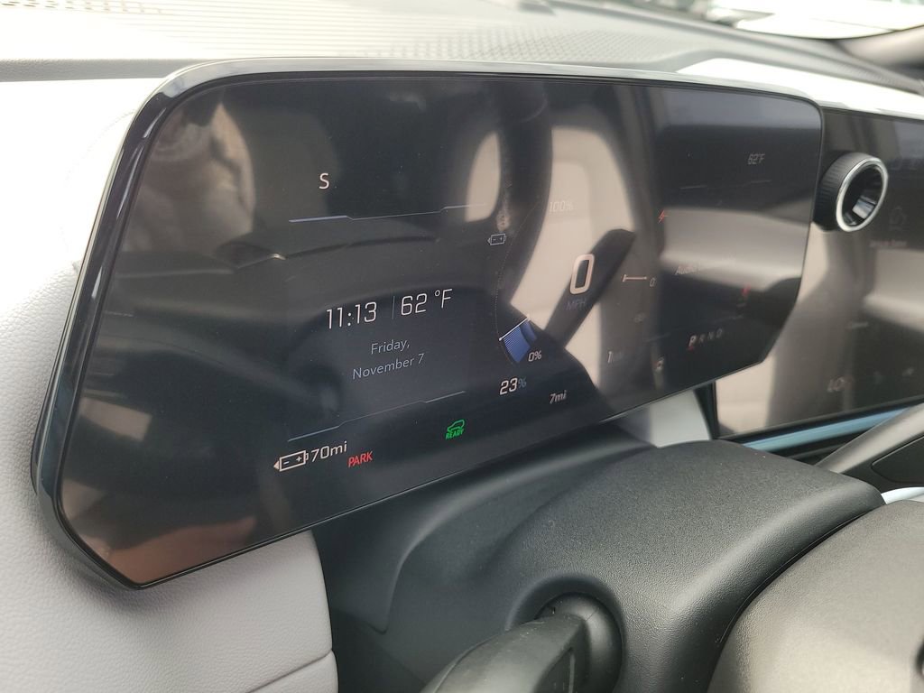 New 2026 Chevrolet Equinox EV LT image 12