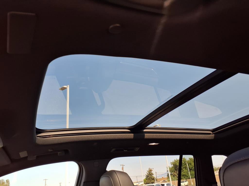 Used 2024 GMC Acadia Denali w/ Super Cruise Package image 11