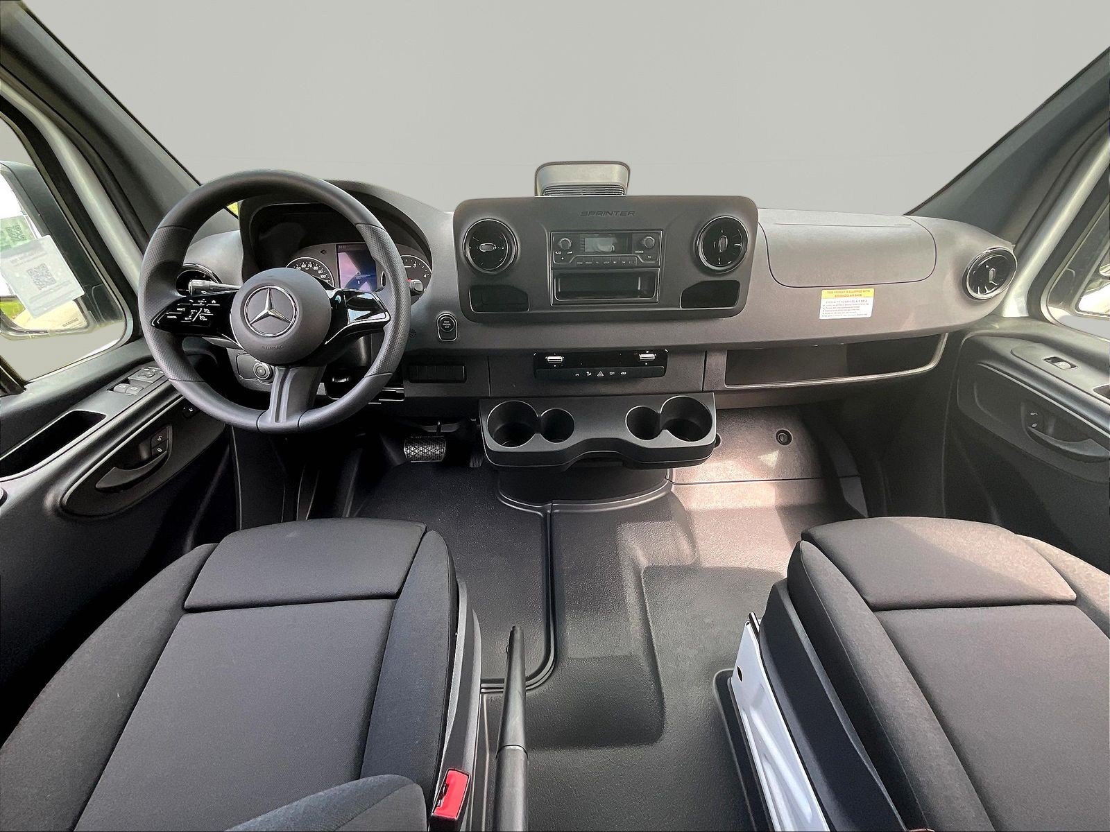 New 2026 Mercedes-Benz Sprinter 2500 image 9