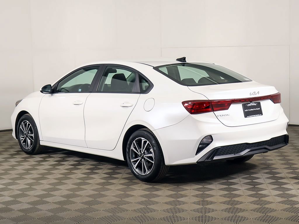 Certified 2024 Kia Forte LXS image 7