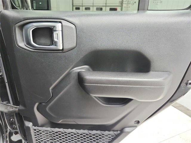 Used 2021 Jeep Wrangler Unlimited Sport image 41