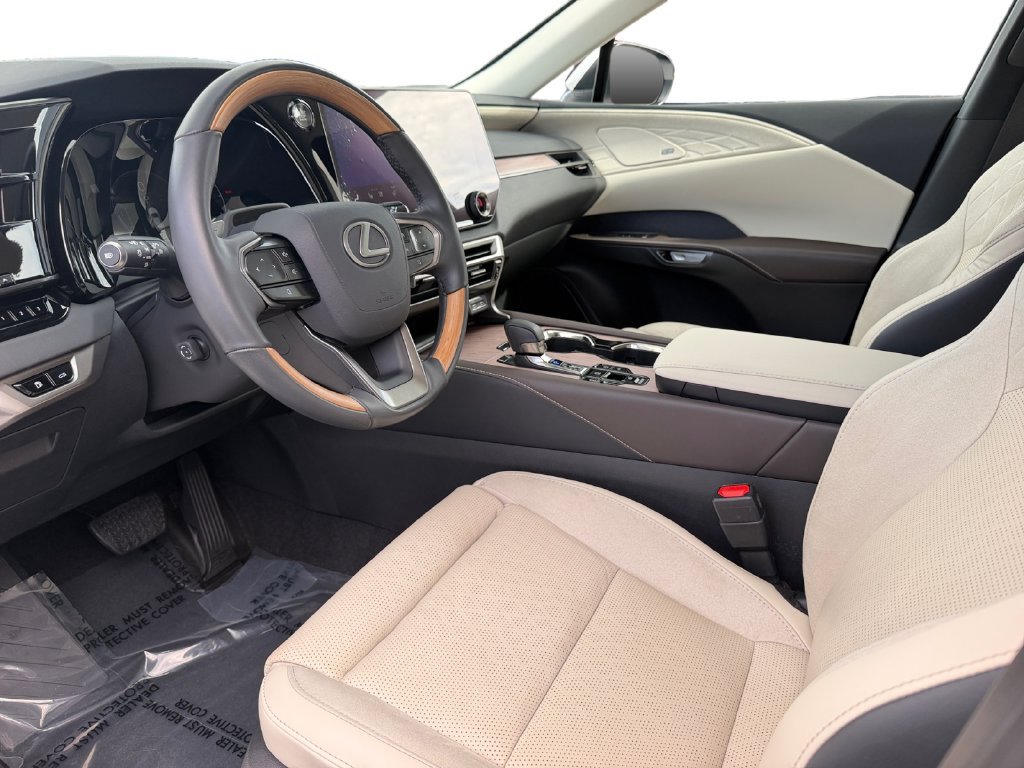 Used 2024 Lexus RX 350 AWD w/ Convenience Package image 22