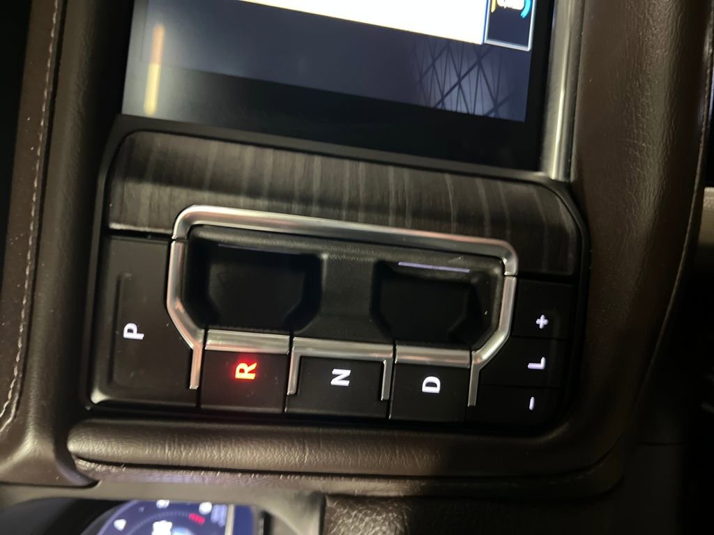 Certified 2024 GMC Yukon XL Denali AWD/4WD image 27