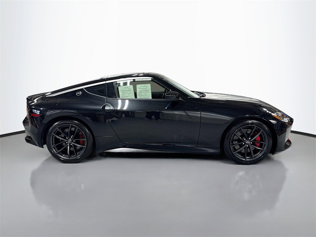 Used 2024 Nissan Z Performance w/ Floor Mat Package image 5