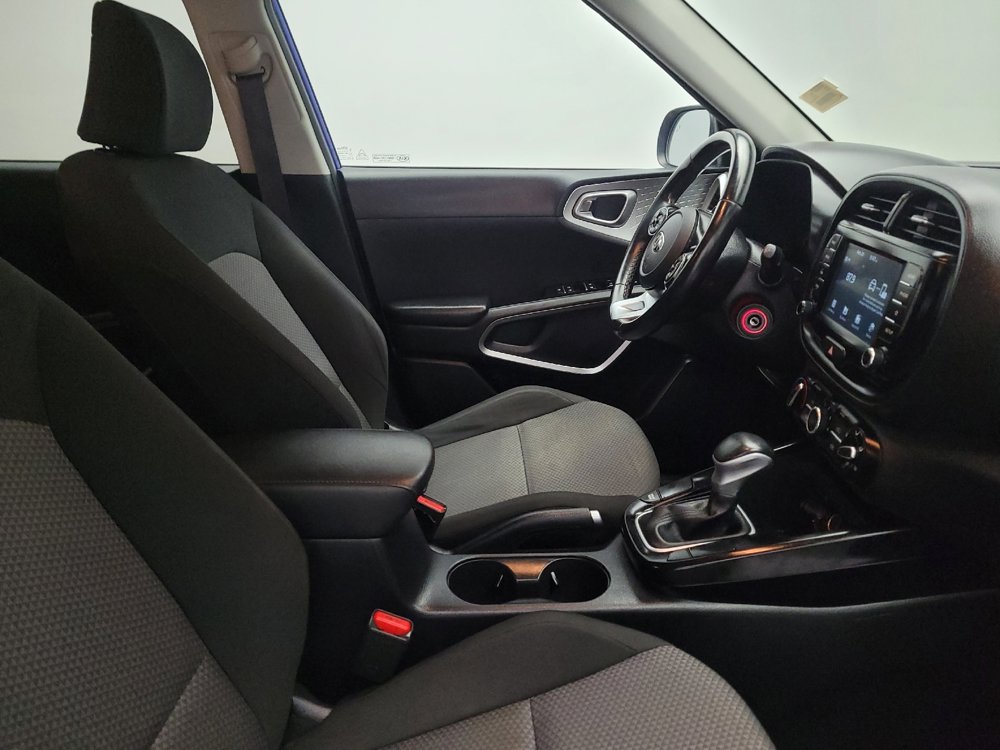 Used 2021 Kia Soul X-Line FWD image 21