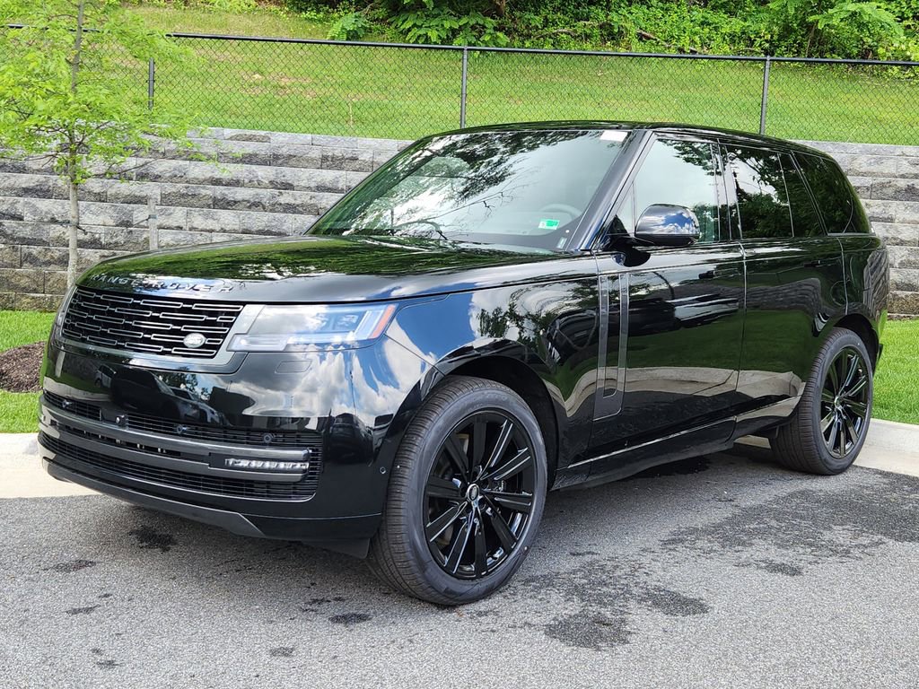 New 2025 Land Rover Range Rover SE image 1