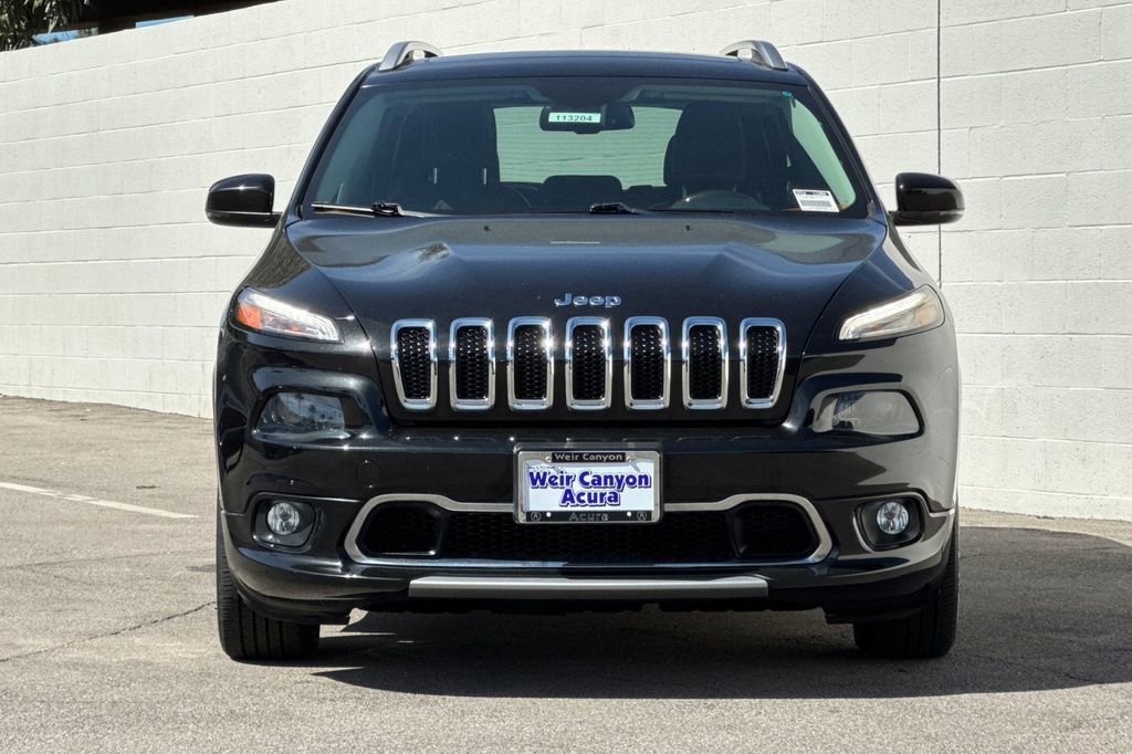 Used 2016 Jeep Cherokee Overland image 11