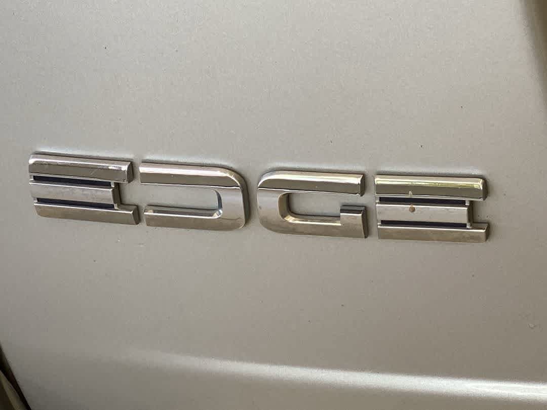 Used 2013 Ford Edge Limited AWD/4WD image 11