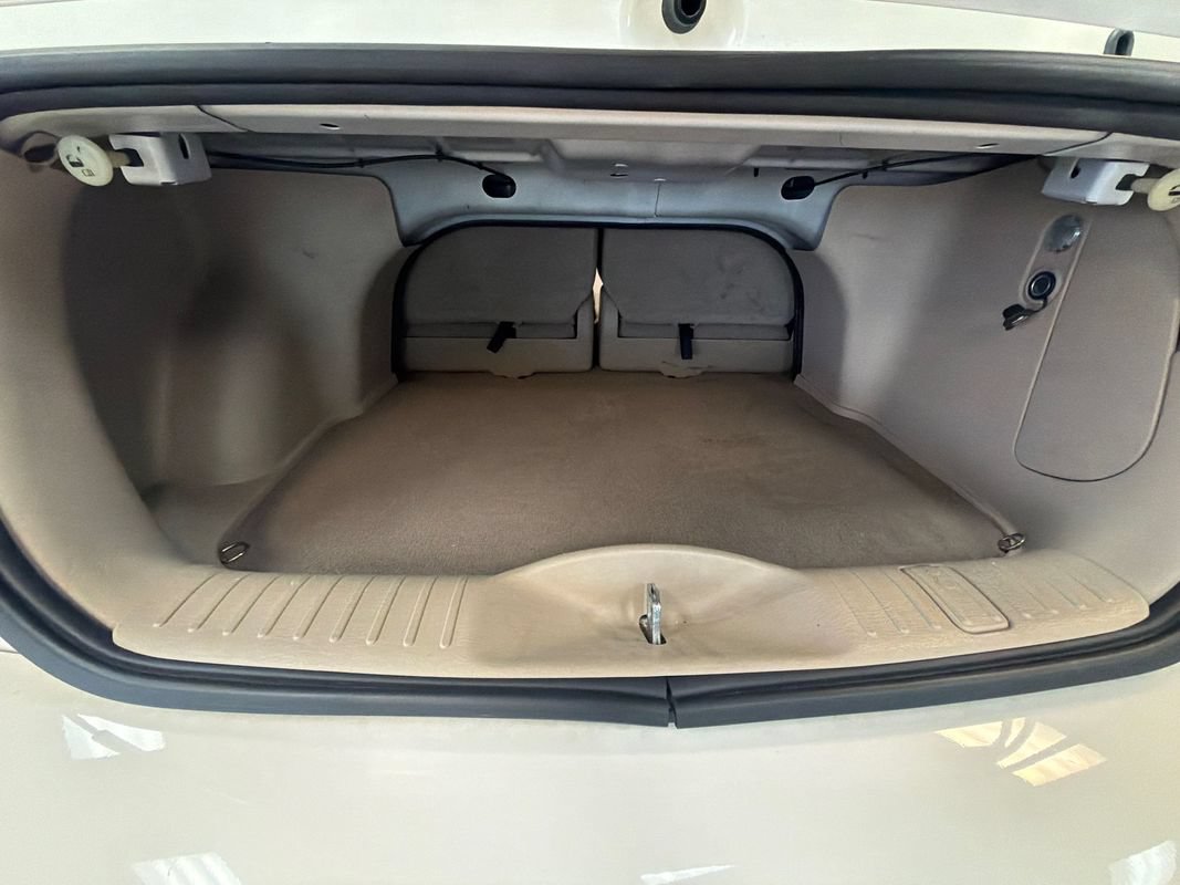 Used 2008 Chrysler PT Cruiser Convertible FWD image 28