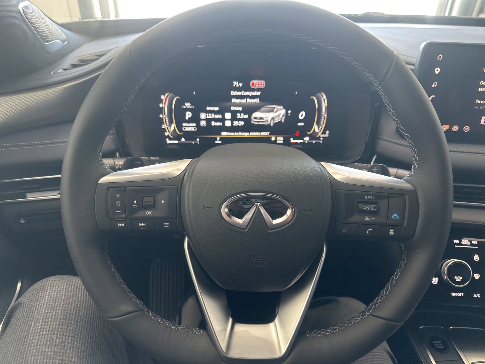 New 2027 INFINITI QX60 Sport w/ Dark Cargo Package AWD/4WD image 31