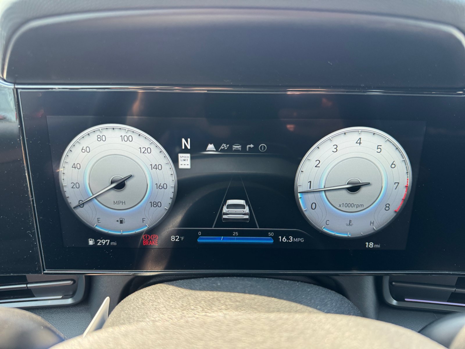 New 2026 Hyundai Elantra N FWD image 32