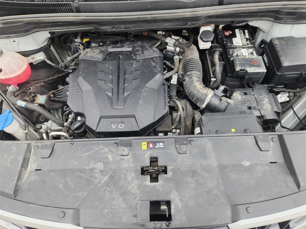 Used 2022 Kia Carnival LX image 21