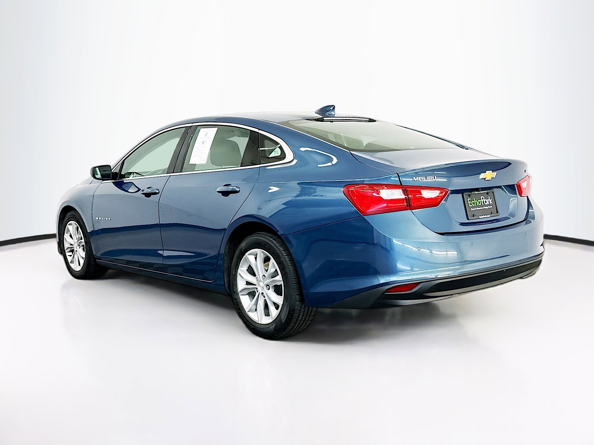Used 2024 Chevrolet Malibu LT image 5