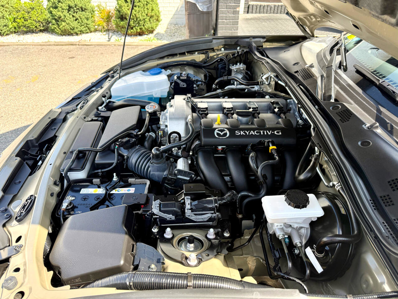 Used 2023 MAZDA MX-5 Miata Club image 32