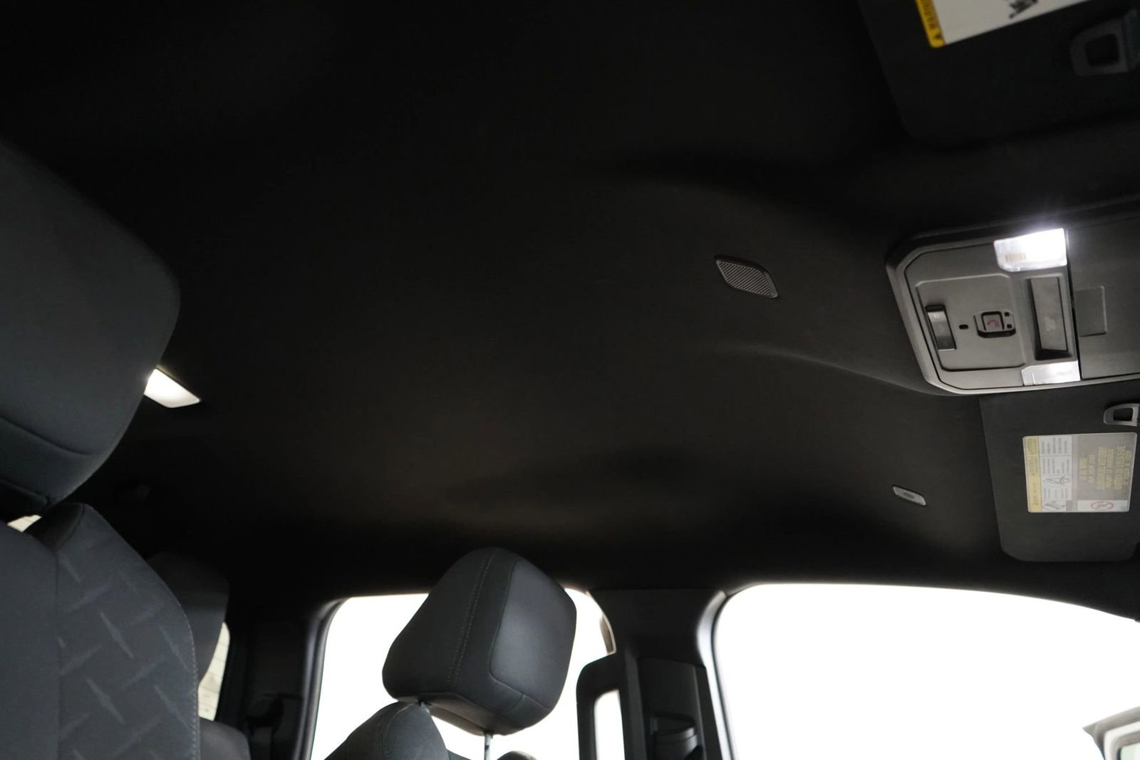 Used 2024 Toyota Tacoma SR5 AWD/4WD image 25