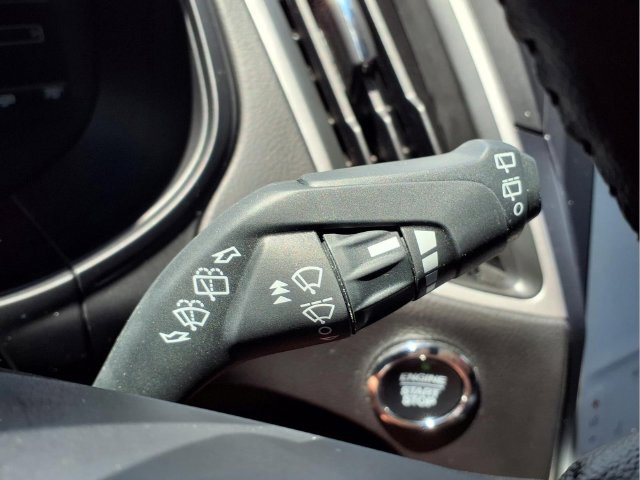 Used 2023 Ford Edge SEL w/ Convenience Package AWD/4WD image 33