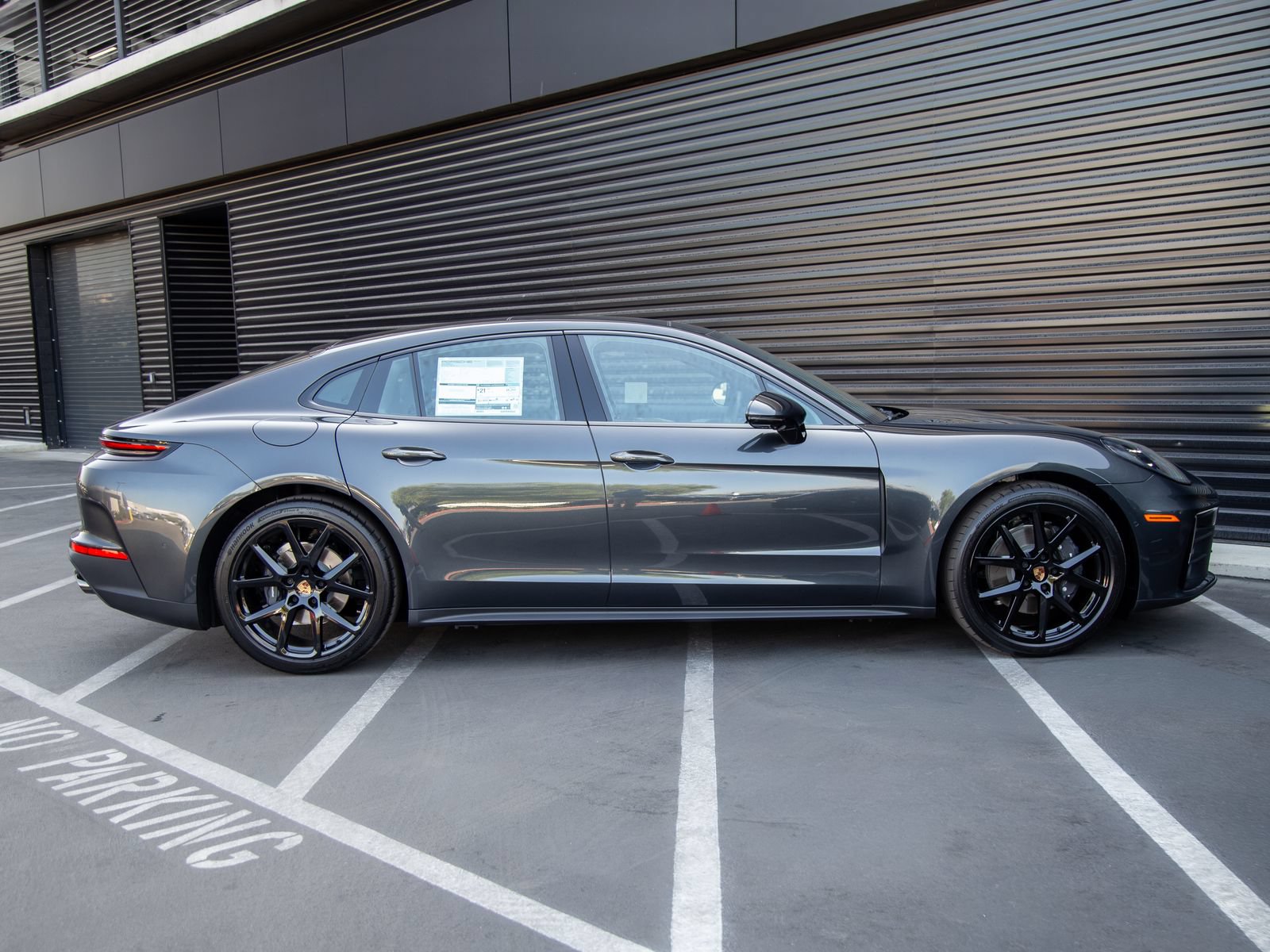 New 2026 Porsche Panamera 4 AWD/4WD image 8