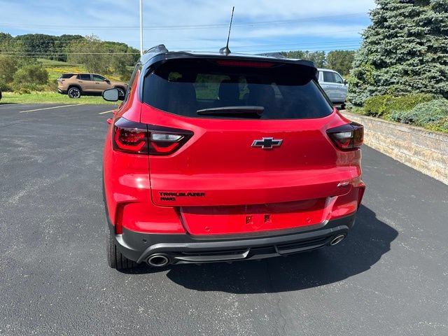 New 2026 Chevrolet TrailBlazer RS w/ Convenience Package AWD/4WD image 3