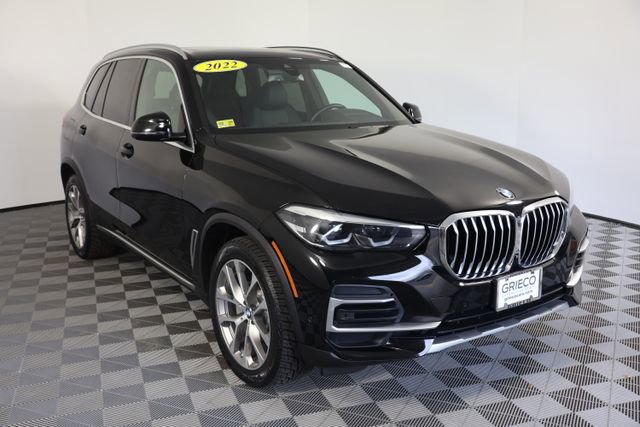 Used 2022 BMW X5 xDrive40i w/ Climate Comfort Package AWD/4WD image 1
