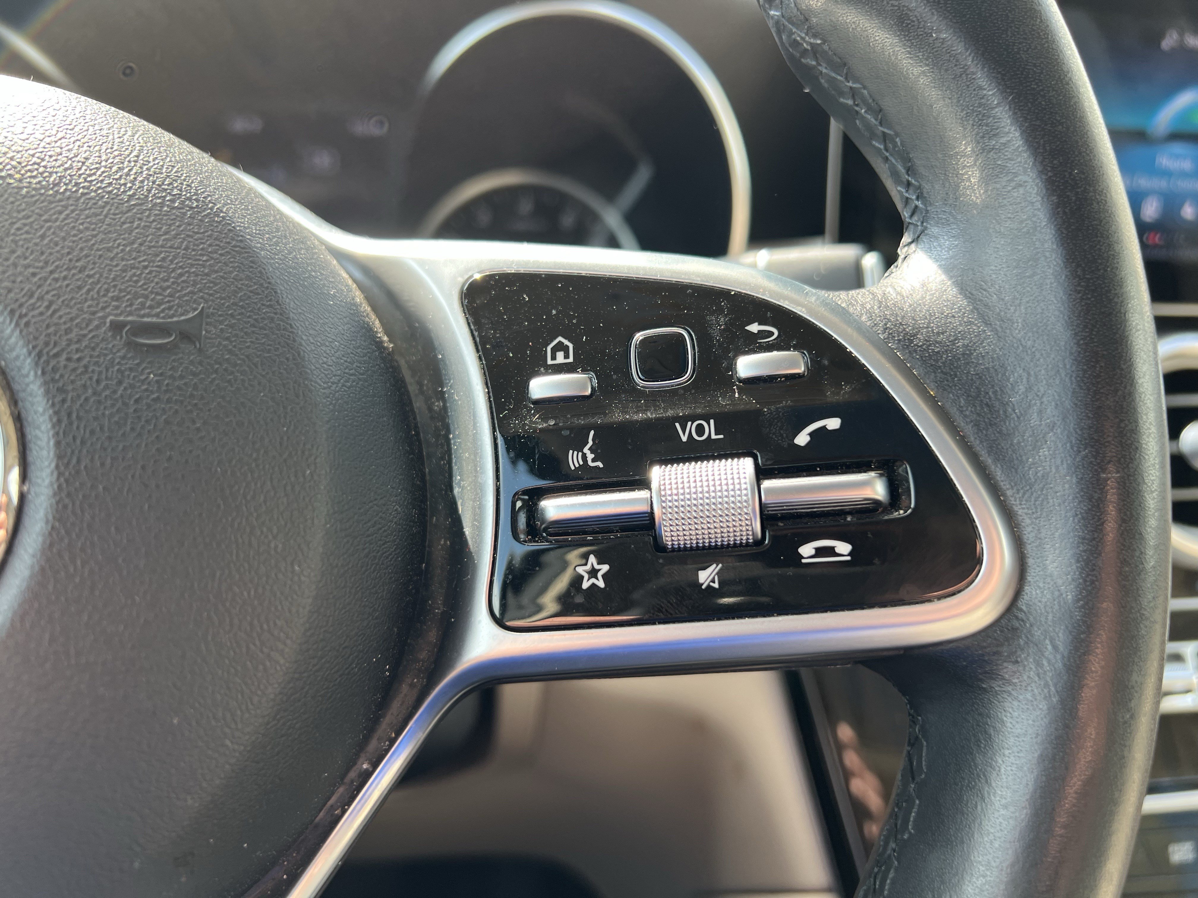 Certified 2022 Mercedes-Benz GLC 300 image 20