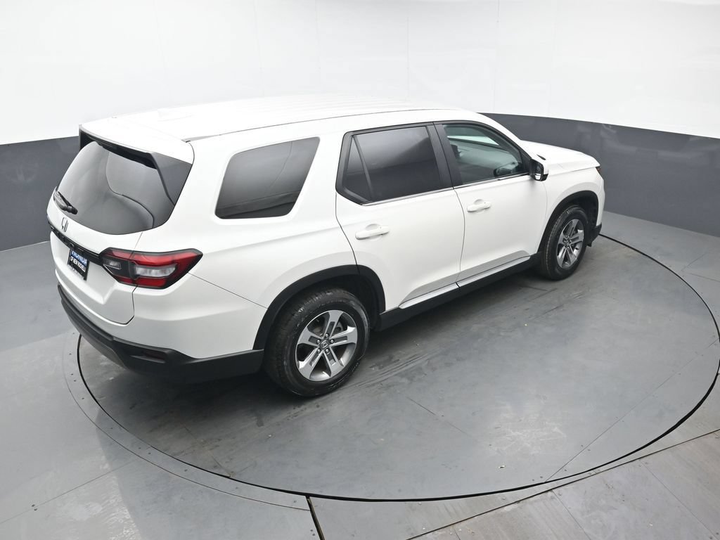 Certified 2023 Honda Pilot EX-L image 43