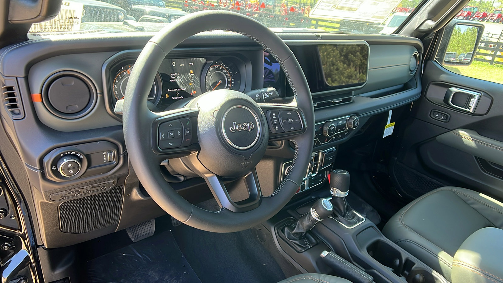 New 2025 Jeep Gladiator Mojave image 19