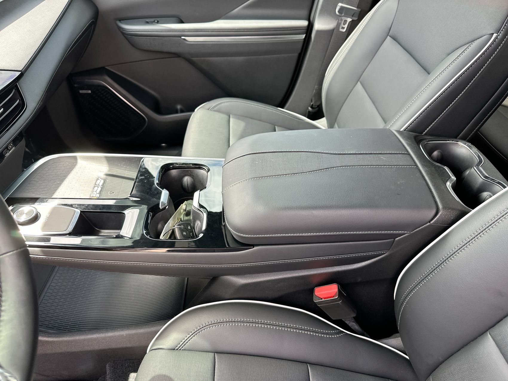 Used 2026 Buick Enclave Preferred FWD image 19