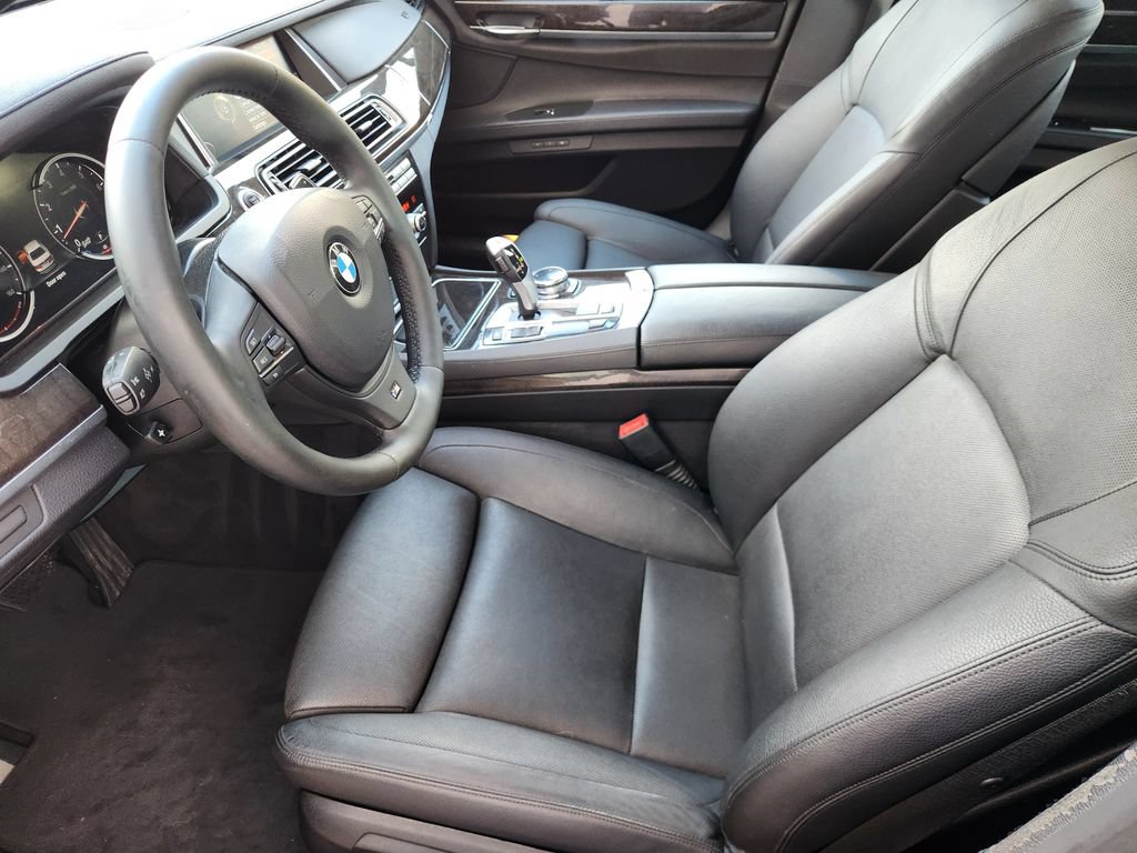 Used 2015 BMW 740Li RWD image 13