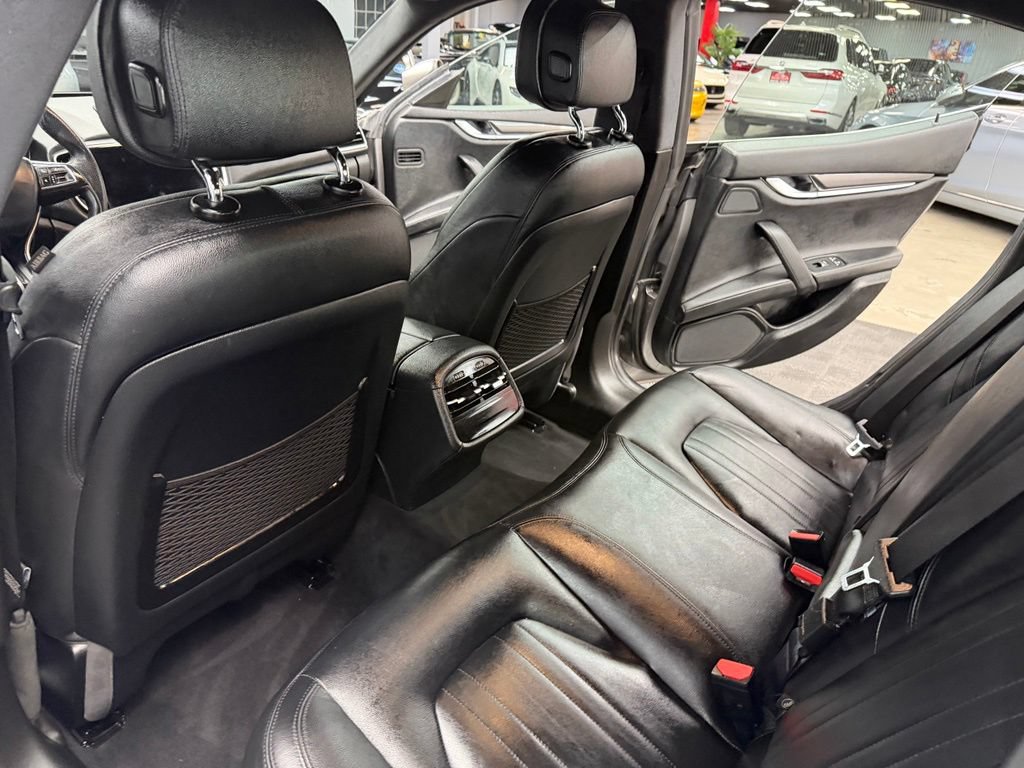 Used 2021 Maserati Ghibli RWD image 40